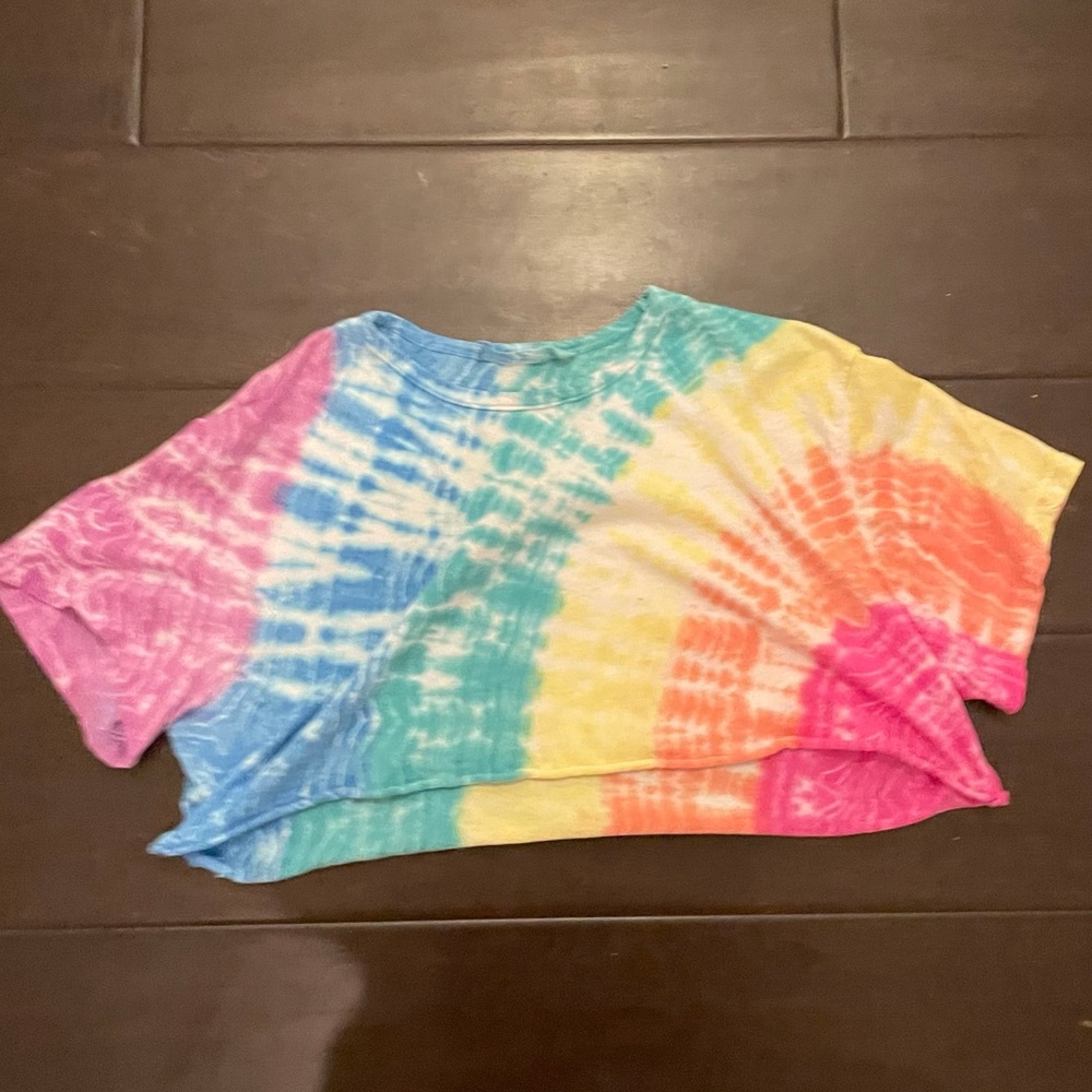 LF RAINBOW CROPPED FIREWORK T-SHIRT